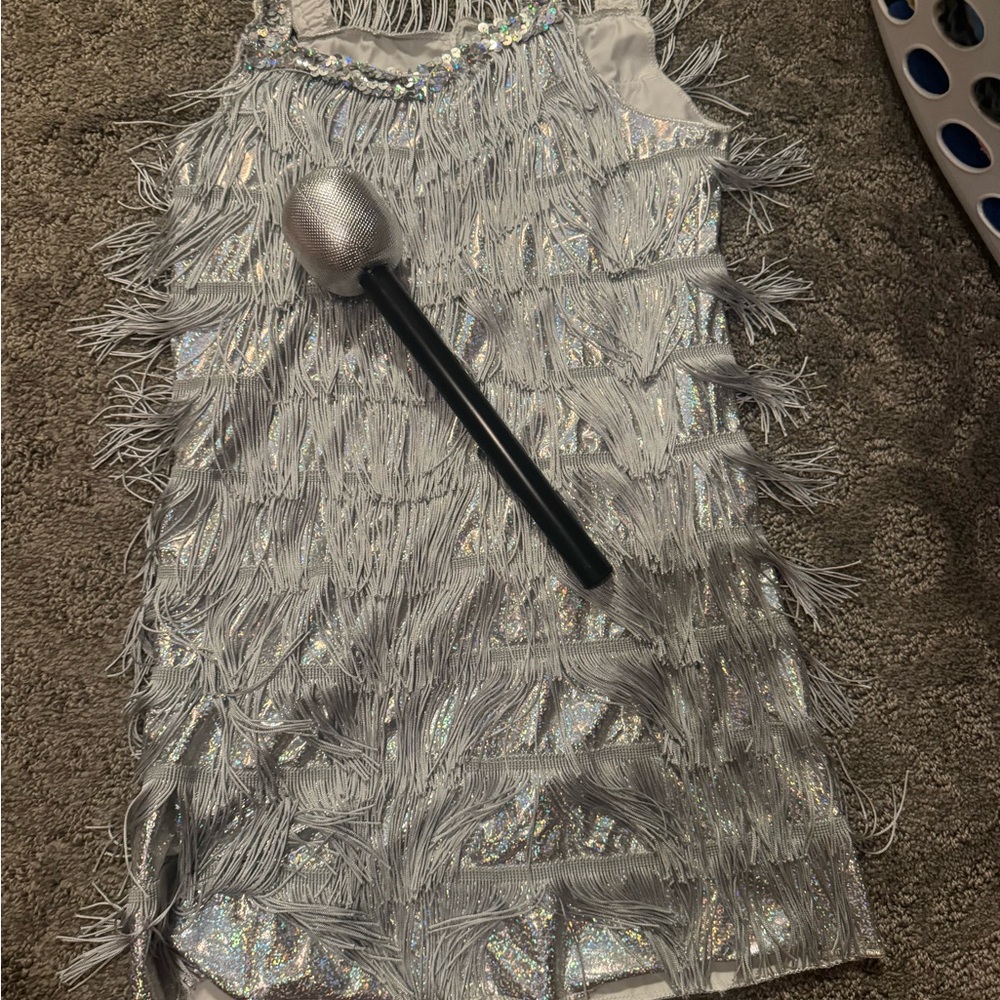 Pop star costume. Worn 1/2 day to school for spirit week.